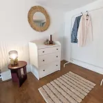 شقة Stylish 2-bedroom In