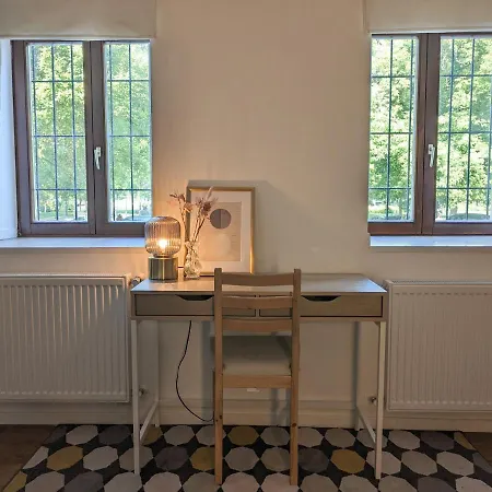 Stylish 2-bedroom In بودابست