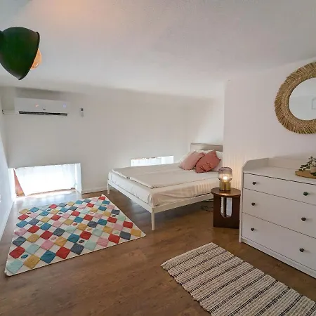 شقة Stylish 2-bedroom In