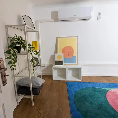 شقة Stylish 2-bedroom In