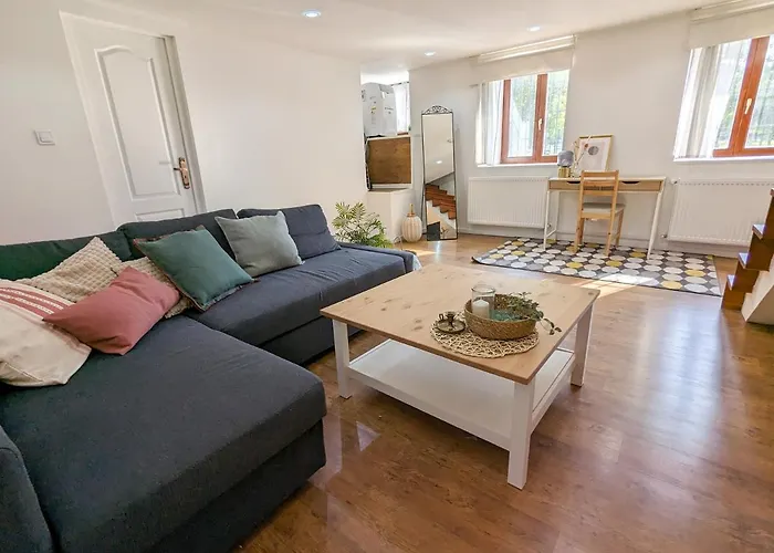 Apartament Stylish 2-bedroom In