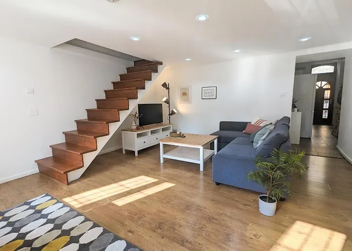 Stylish 2-bedroom In Apartament