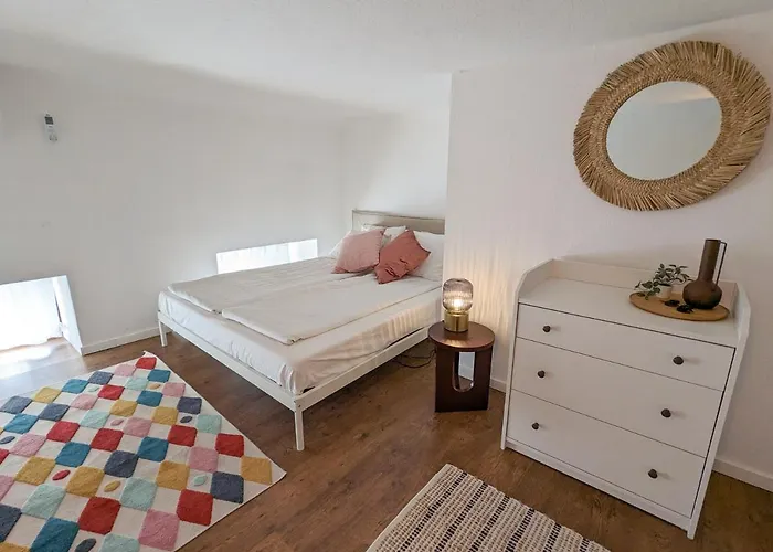 Stylish 2-bedroom In Daire